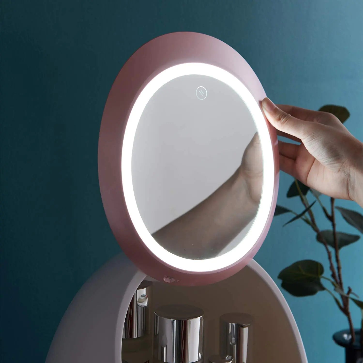 GlamHub-Cosmetic Mirror Organizer - BeautyHacks