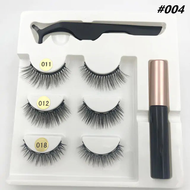 3D Eyelashes - BeautyHacks