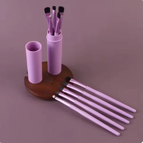 Essential Makeup Brush Set - BeautyHacks