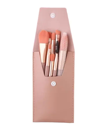 Essential Makeup Brush Set - BeautyHacks