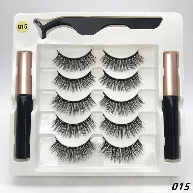 3D Eyelashes - BeautyHacks